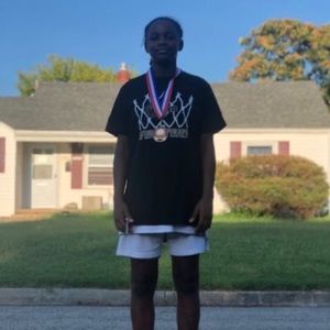 Meet your Posher, Amari